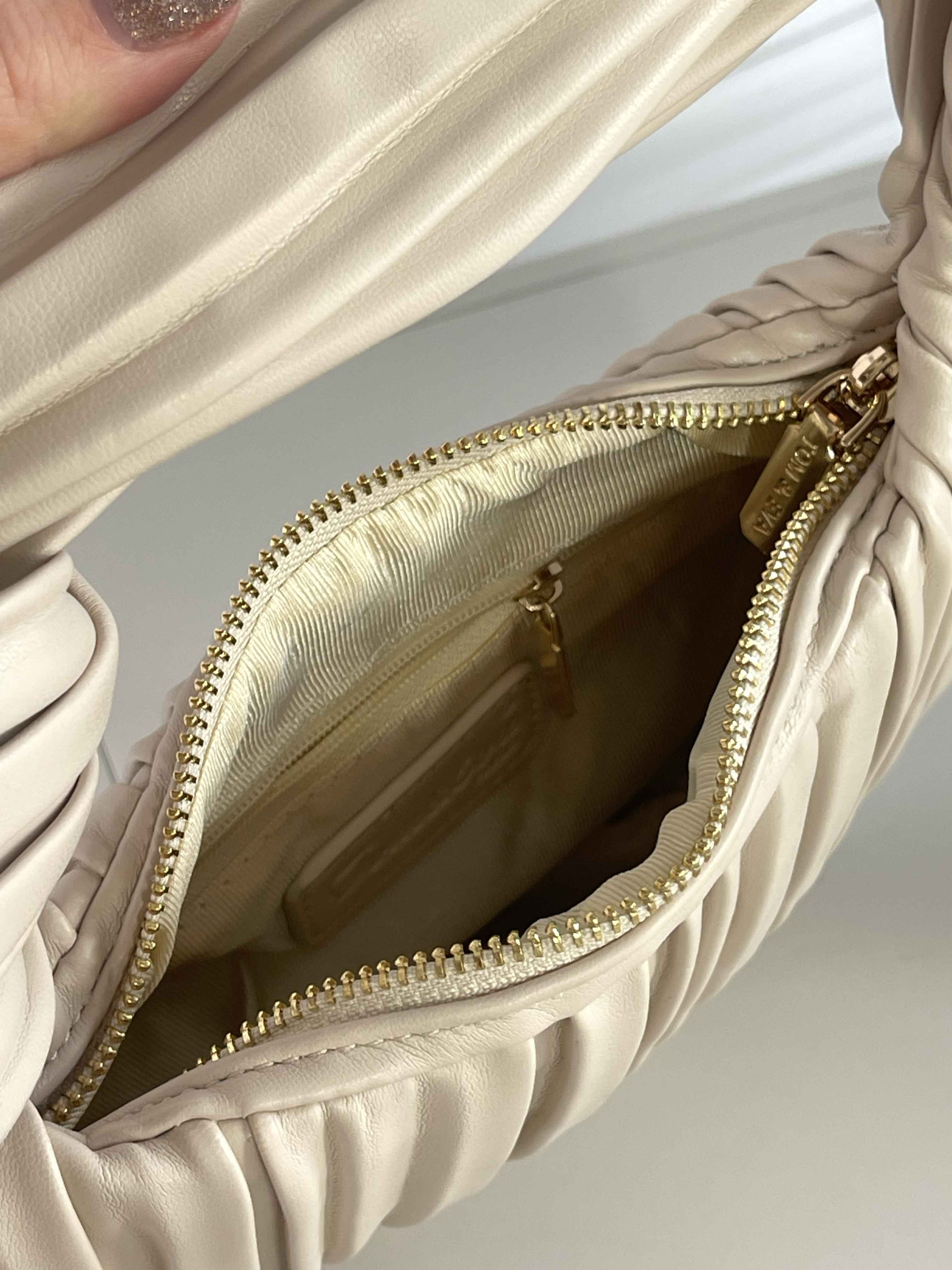 Holly - Lille håndtaske med knude og guldkæde